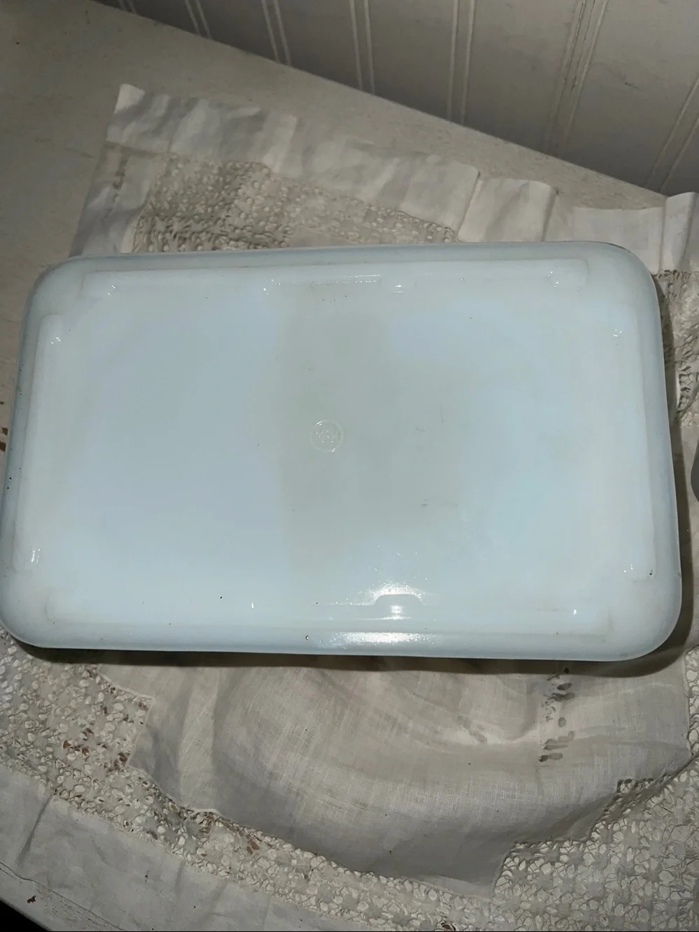 Set Vintage McKee milk glass red ship casserole & small refrigerator dishes